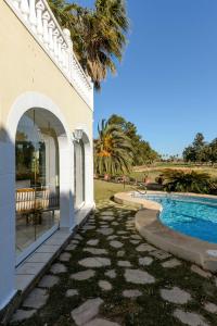 Hồ bơi trong/gần Villa Mediterraneo by ON Travel