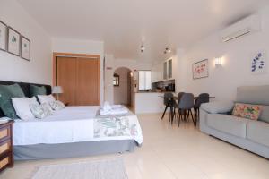 Istumisnurk majutusasutuses Seacoast Retreat with Pool and Beach Access by Drago Rentals +32 fotot