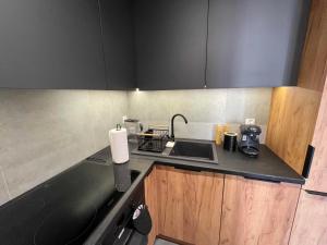 Kuchyňa alebo kuchynka v ubytovaní Apartment 41