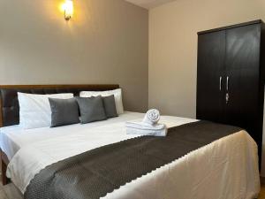 Gallery image of Pixels Kaya Luxe Modern Apartment 5 Min to Palolem Beach in Canacona