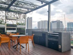 Balkón nebo terasa v ubytování Cozy 3BR -2-8pax- 65 TV near MidValley-Pavilion 2