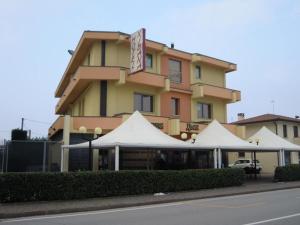Budova, kde se hostel nachází