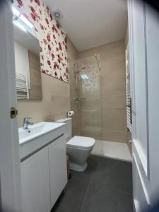 Koupelna v ubytování La Alameda + 9 fotografií