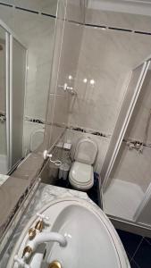 Phòng tắm tại Appartement tout confort à valpaços