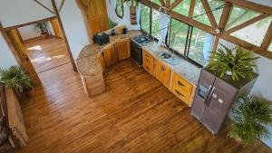 Kuchyň nebo kuchyňský kout v ubytování Sundancefamily Paradise Villa