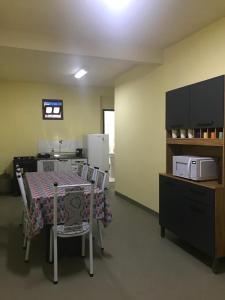 Dapur atau dapur kecil di Casa Amarela no Coração de Lençois