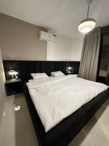 Billede fra billedgalleriet på Stylish Luxe Apartment F/R 0002 i Amman