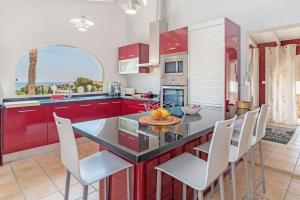 Cuisine ou kitchenette dans l'établissement Casa Lucía en Cala d'Or