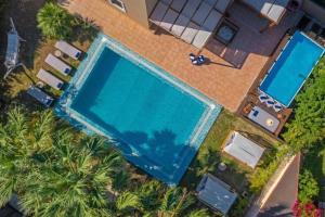Hồ bơi trong/gần Ferienhaus mit Privatpool für 20 Personen in Ialysos, Dodekanes