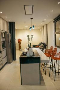 Η κουζίνα ή μικρή κουζίνα στο Casa central ampla e moderna c/ Jacuzzi