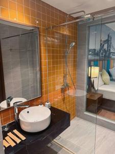 Kúpeľňa v ubytovaní Sea View Premier Apartment - Apec Mandala Mui Ne