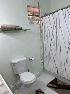 Koupelna v ubytování Sima Villas