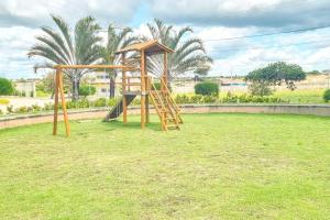 アキラスにあるCasa térrea no litoral do Cearáのギャラリーの写真 +28枚の写真