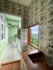 Fotografie z fotogalerie ubytování Mountaintop Guest House v destinaci Bhurtuk