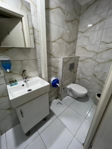 Koupelna v ubytování Mercan Otel