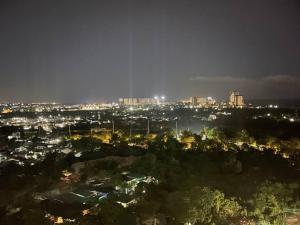 Lapu Lapu City景观或在公寓看到的城市景观