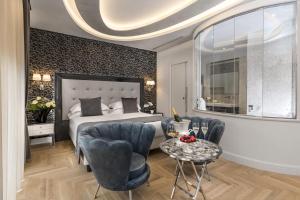 Posezení v ubytování Grand Hotel Gallia