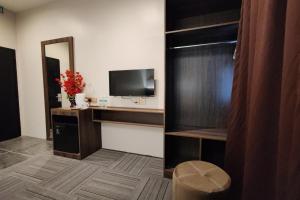 TV a/nebo společenská místnost v ubytování Casa Colney Hotel Ipoh