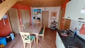 Kuchyň nebo kuchyňský kout v ubytování Ferienhaus am Strand incl NK