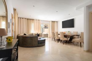 Et tv og/eller underholdning på Ideal Property Mallorca - Villa Hilary