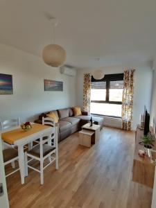 Χώρος καθιστικού στο Vegi Apartments