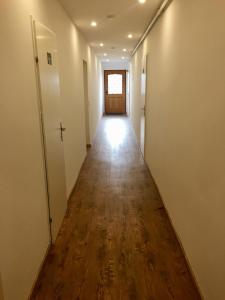Зображення з фотогалереї помешкання Gösser BACHGASSLHOF -- Bed and Breakfast -- Apartments у місті Леобен