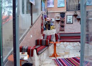 Posezení v ubytování بيت الطبيعة nature house