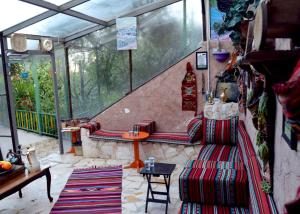 Posezení v ubytování بيت الطبيعة nature house