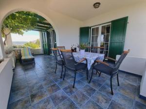 Balkón nebo terasa v ubytování Holiday Home 3559-1 for 6 people in Veli Rat