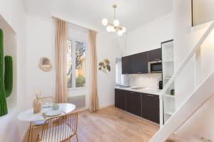 Η κουζίνα ή μικρή κουζίνα στο The Calypso - Quiet - New - Central