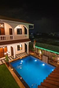 Bazén v ubytování Sapphire Mansion nebo v jeho okolí
