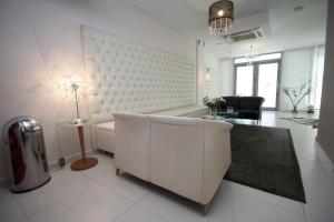 Posezení v ubytování X Dream Hotel-Adults Only