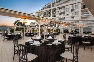 Restaurace v ubytování La Quinta by Wyndham Giresun