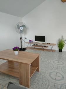 TV a/nebo společenská místnost v ubytování Apartament Timi