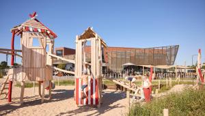 Herní místnost nebo prostor pro děti v ubytování Safaritent de Windroos