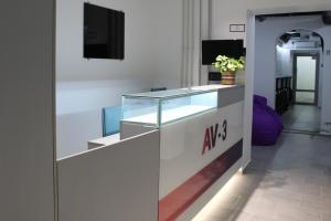TV a/nebo společenská místnost v ubytování AV-3 capsule hotel