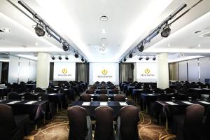 Gallery image of Hotel The One in Jeju