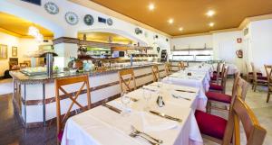 Restaurace v ubytování Globales Reina Cristina