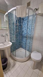 Kúpeľňa v ubytovaní Piknik Wellness Hotel