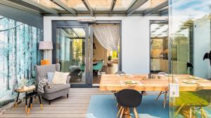 Khu vực ghế ngồi tại Casa Mimi