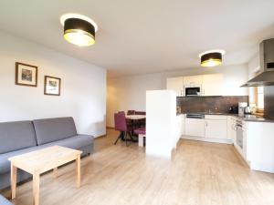 Kuchyň nebo kuchyňský kout v ubytování Apartment Edith-1 by Interhome + 34 fotografií