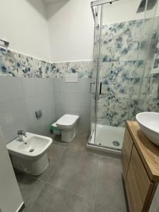 Koupelna v ubytování ACRONE GUEST HOUSE Centro Città (Locazione Turistica)