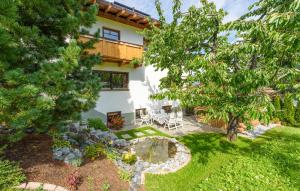 Vonkajšia záhrada v ubytovaní Moderne Ferienwohnung St,anton + 7 fotografií