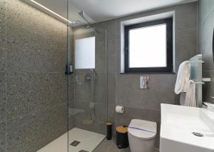 Koupelna v ubytování Le Vert Suites Platres