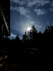 Fotografia z galérie ubytovania Domek letniskowy w Puszczy Augustowskiej z sauną i balią v destinácii Ateny