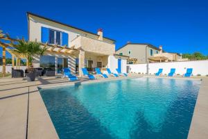 Πισίνα στο ή κοντά στο Villa Martina by IstriaLux