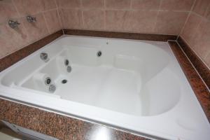 Ένα μπάνιο στο Hotel Coqueiros 2