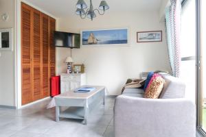 Posezení v ubytování Studio au calme avec balcon Port Olona les Sables 4 personnes