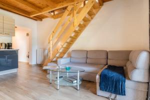 Posezení v ubytování Stofnerhof Wohnung Neu