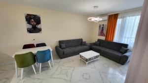 Billede fra billedgalleriet på EL-EM APARTMENTS-В-301 i Vasil Levski + 23 billeder